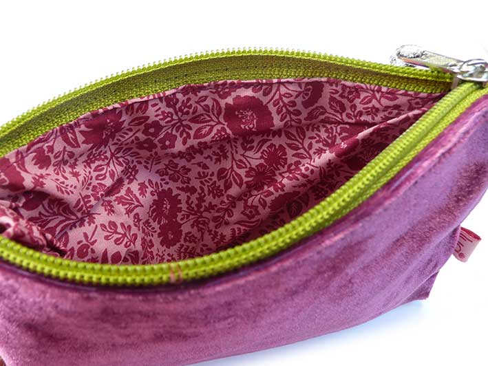 Velvet Purse - Plum Medium